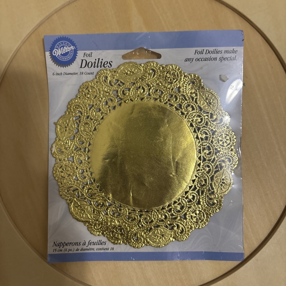 Wilton Gold Vintage Doilies 6" Pack of 18 Wedding Party Birthday New Year 90s